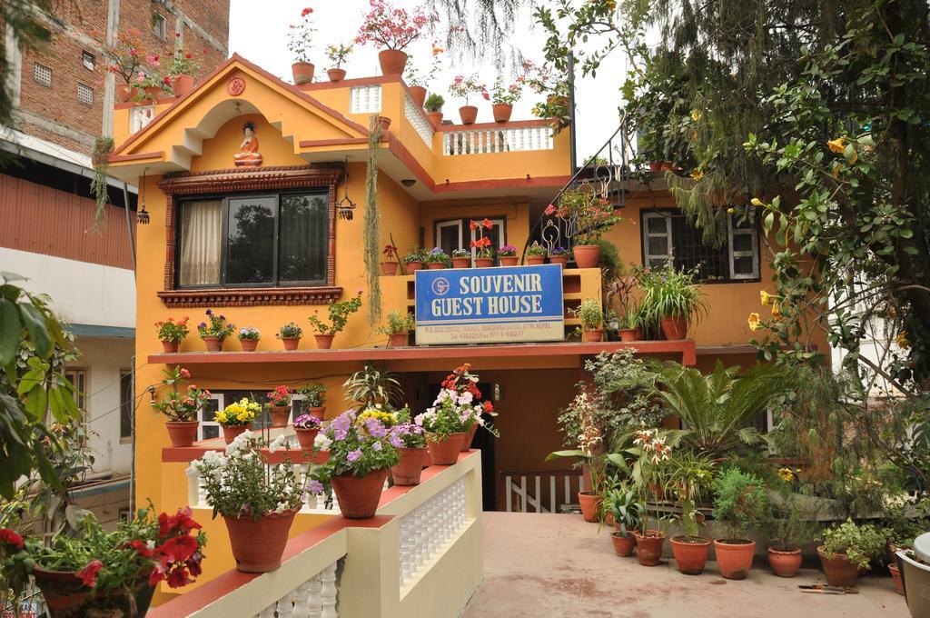 Souvenir Guest House Kathmandu Buitenkant foto